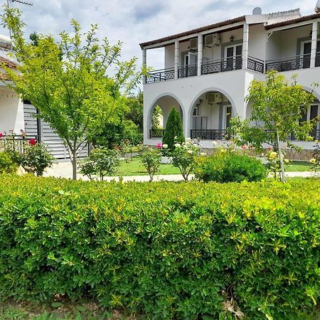 Artemis Studios & Apartments Sidari Екстериор снимка