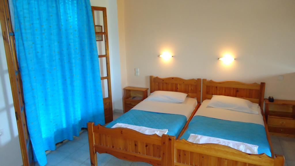 Artemis Studios & Apartments Sidari Стая снимка