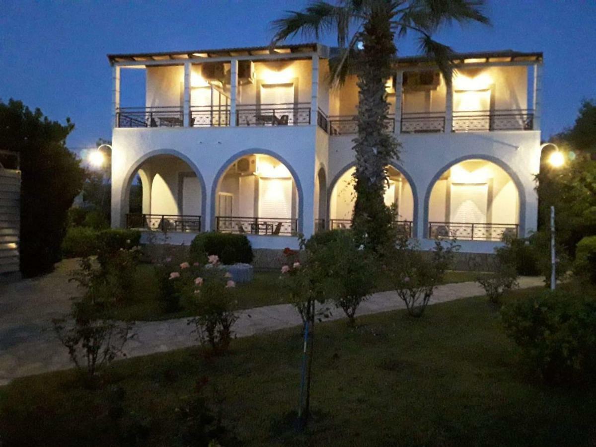 Artemis Studios & Apartments Sidari Екстериор снимка
