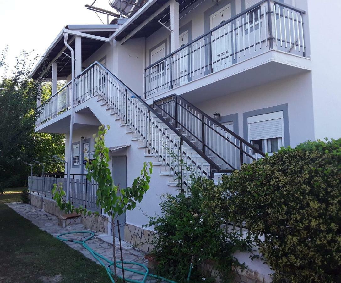 Artemis Studios & Apartments Sidari Екстериор снимка